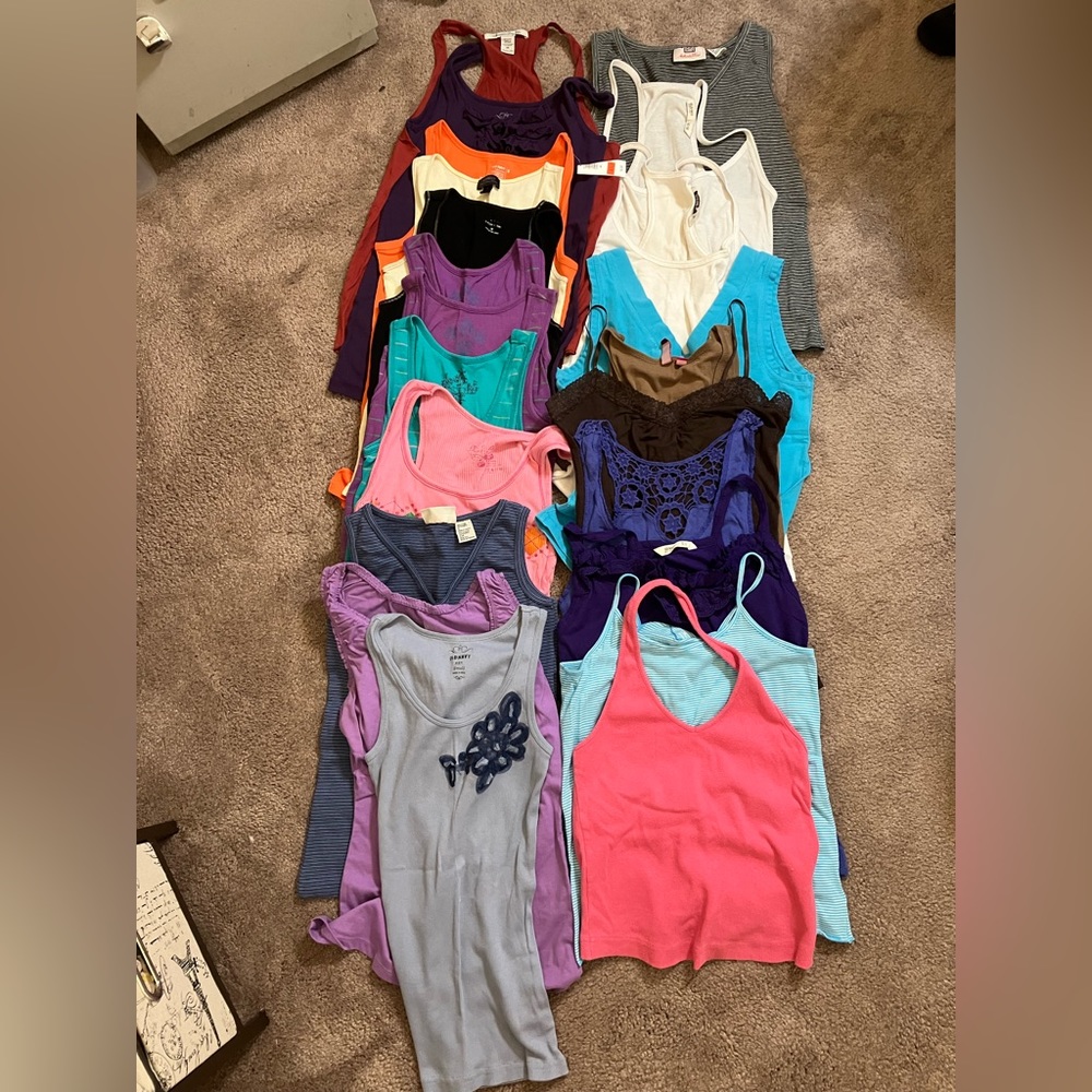 Lot of women’s/Juniors tank tops.  Sizes XS, Small, Medium and 1 XL
